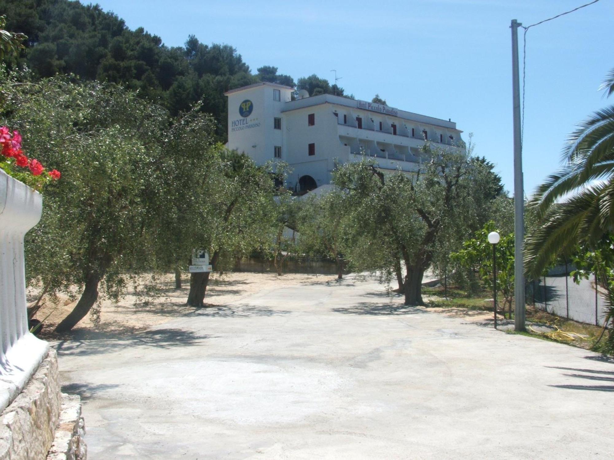 Hotel Piccolo Paradiso Peschici Exterior photo