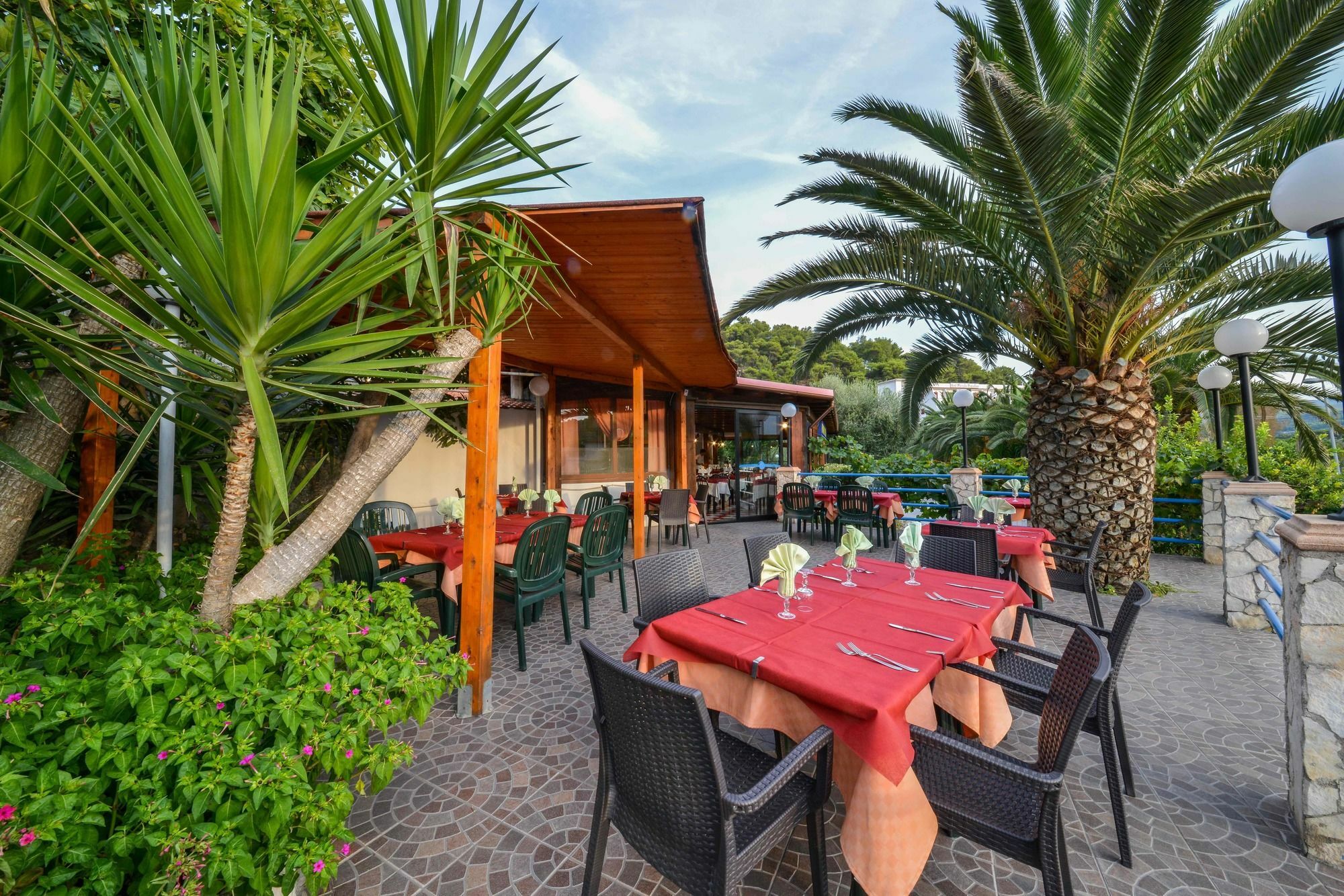 Hotel Piccolo Paradiso Peschici Exterior photo